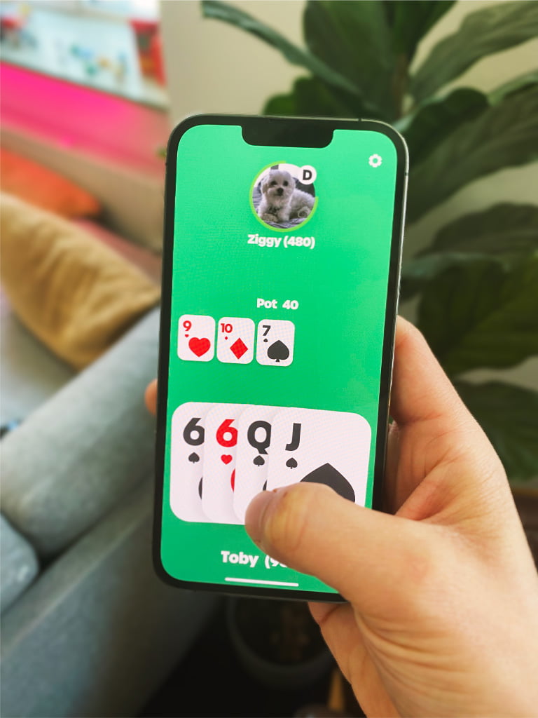 Playing Omaha Poker with EasyPoker