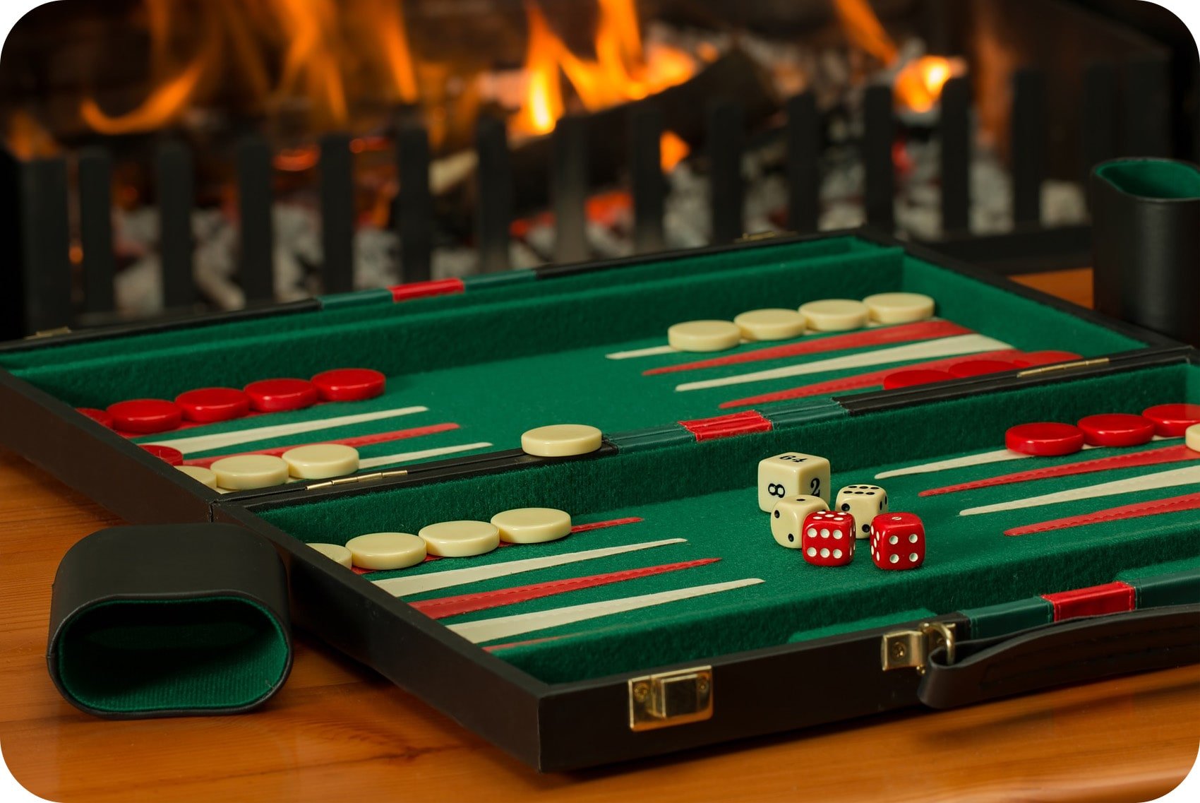 Gus Hansen backgammon -min