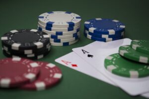 Poker betting